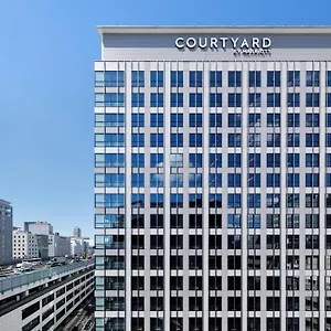 https://courtyard-osaka-honmachi.hotels-osaka.net